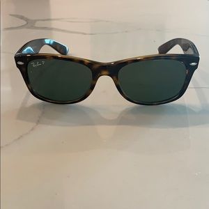 Ray-Ban new wayfarer polarized sunglasses